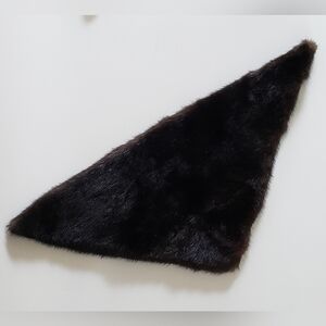 Fur Triangular Accessory with Hook and Loop Clasp